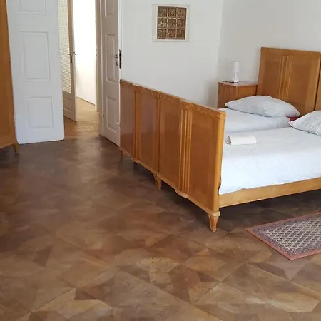 Residenz Sissy דירה